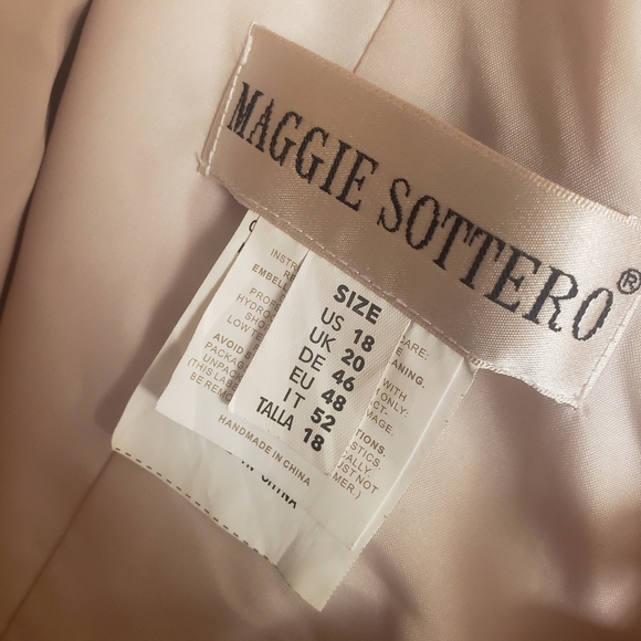 Maggie sottero tuscany wedding dress - Picture 10 of 12